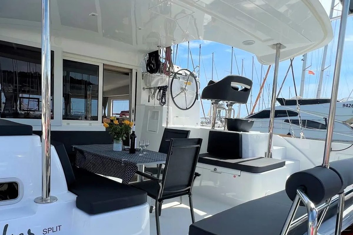 The cockpit table under the bimini, where we will eat most nights